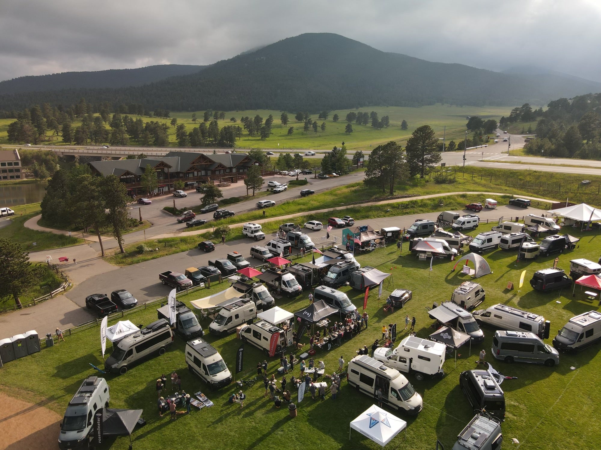 Fueling Connections: How Food Unites the Vanlife Community