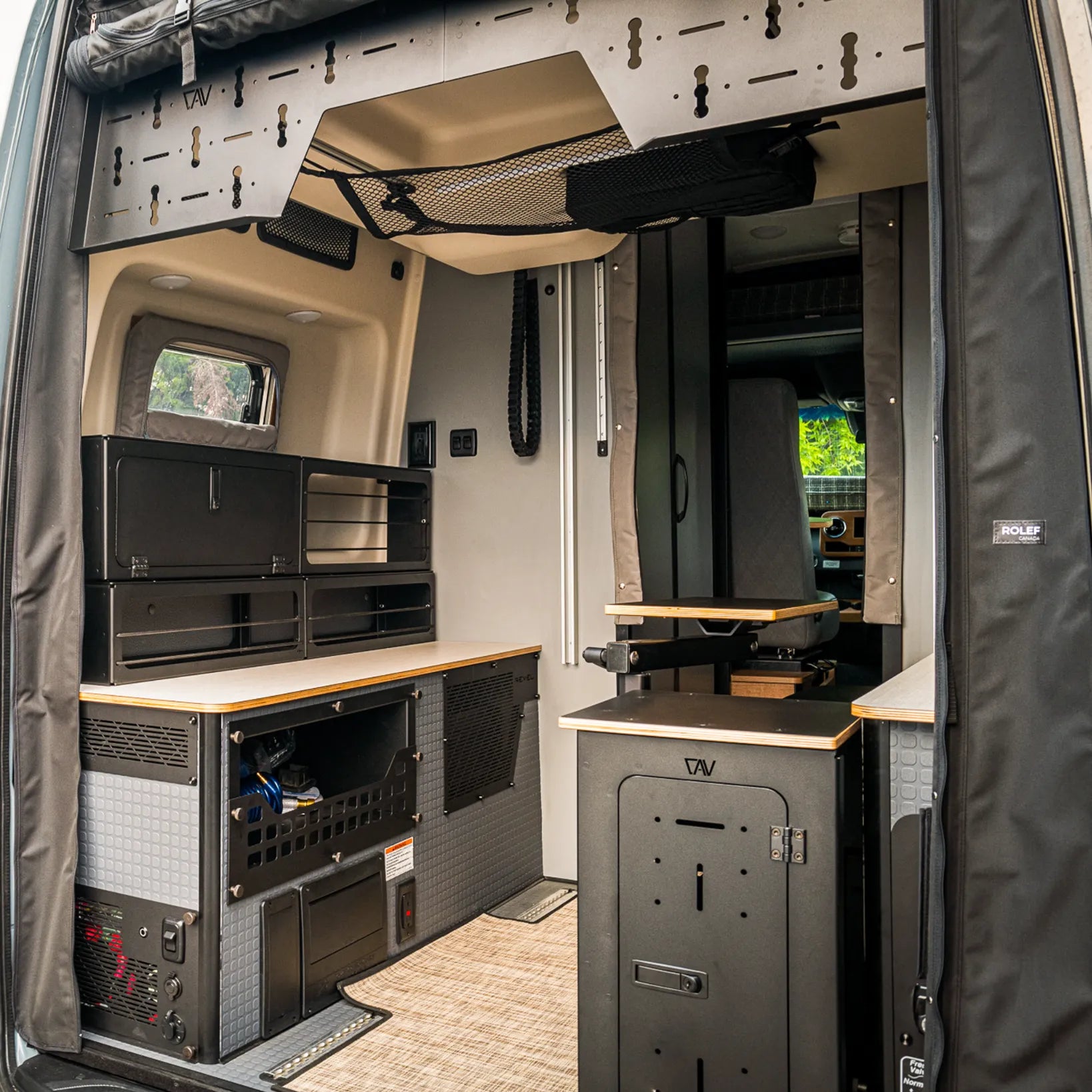 GLSS™ Passenger PRO - Bench for Winnebago Revel '25