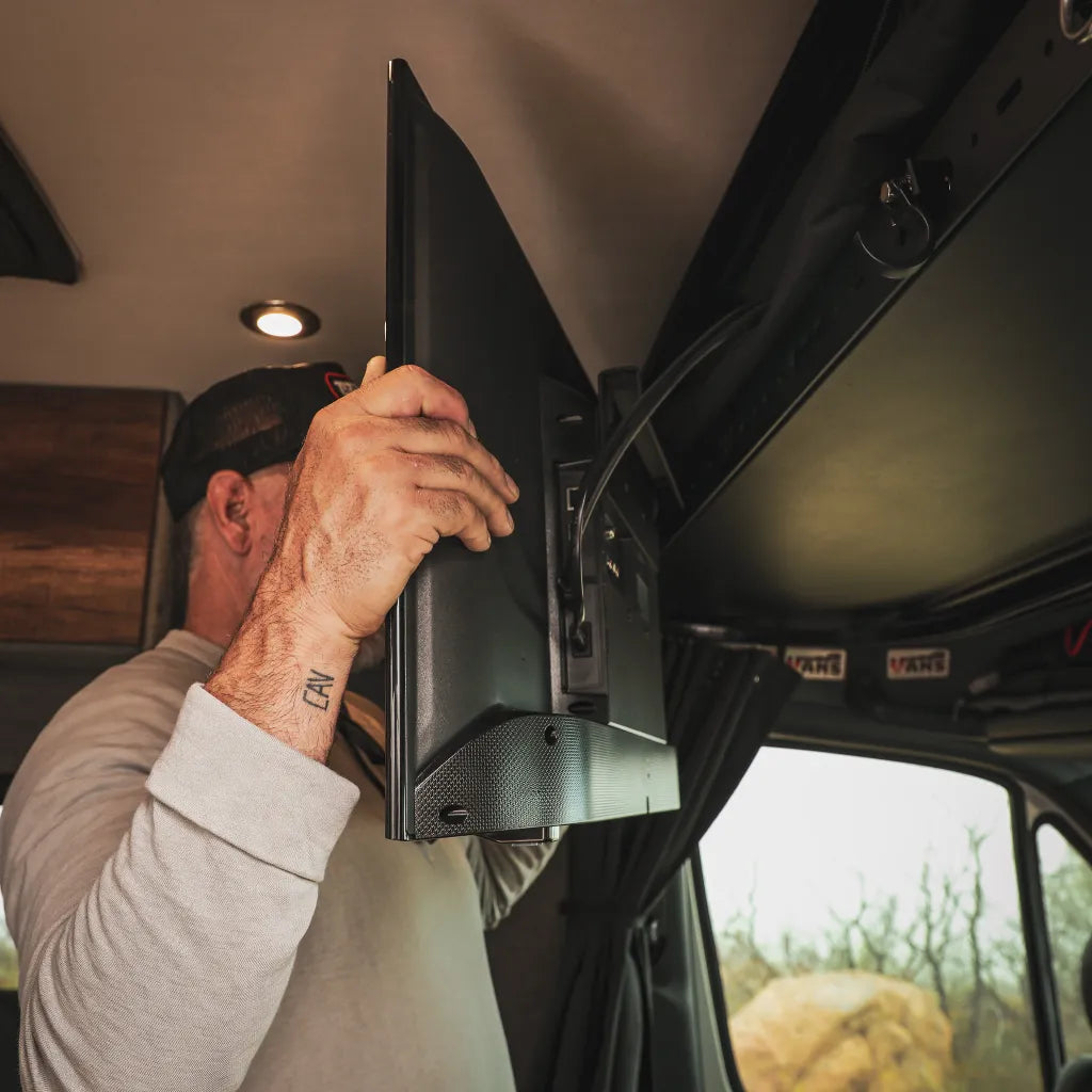 Cab Shelf TV Bracket — https://4ddac4.myshopify.com/products/tv-mount