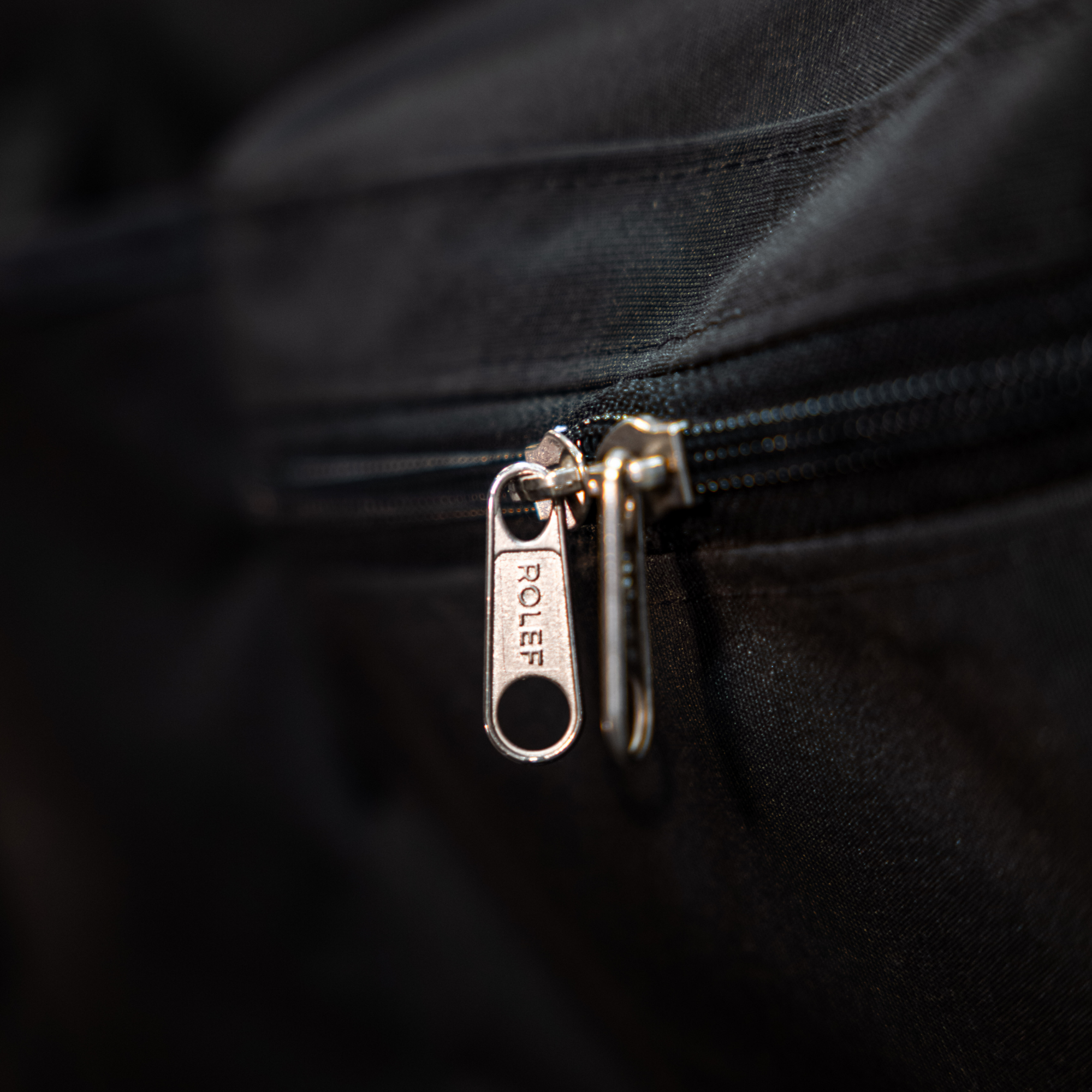 ROLEF Seatback Organizer