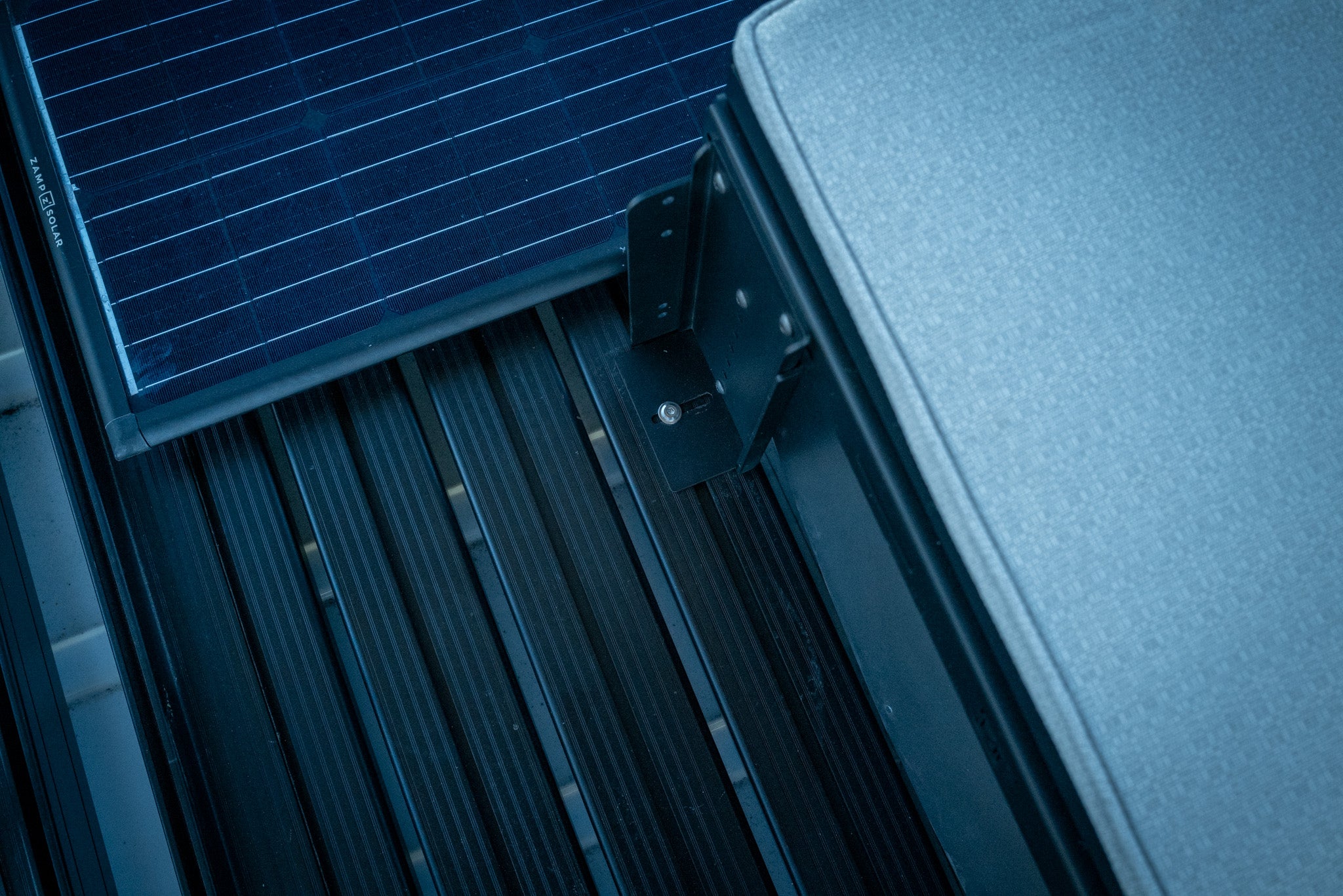 CAV Rooftop Lounge | Van Roof Rack Seating System