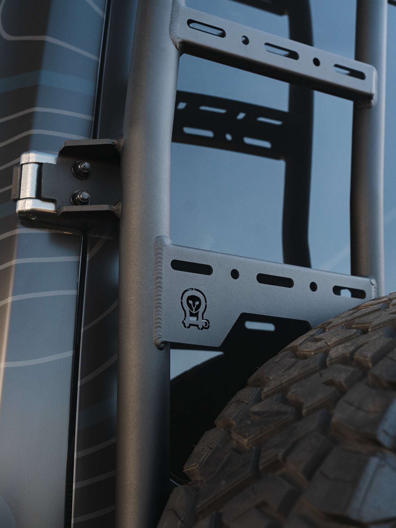 Sprinter Ladder + Tire Carrier : Explorer (2019+)