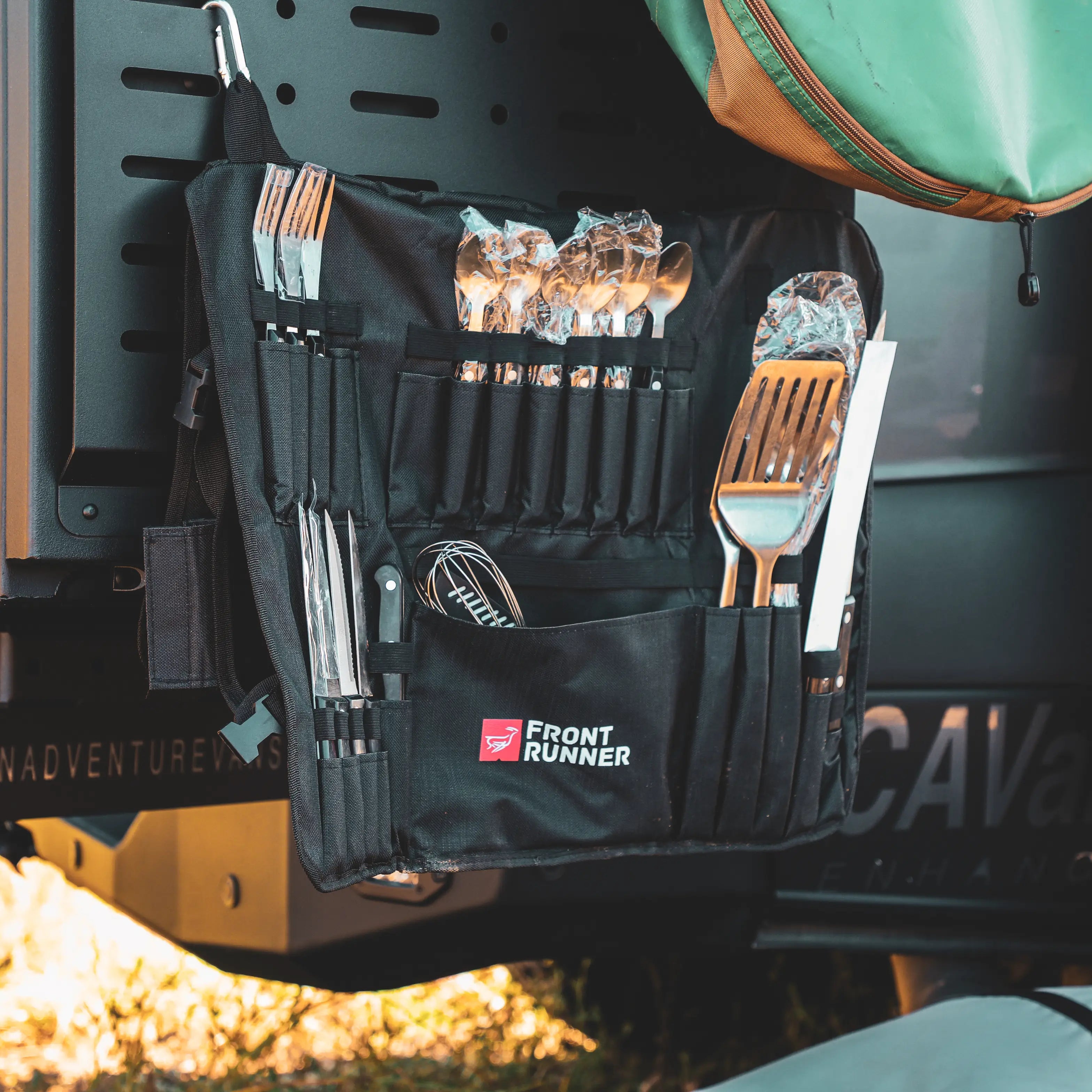 CAMP KITCHEN UTENSIL SET by FRONT RUNNER