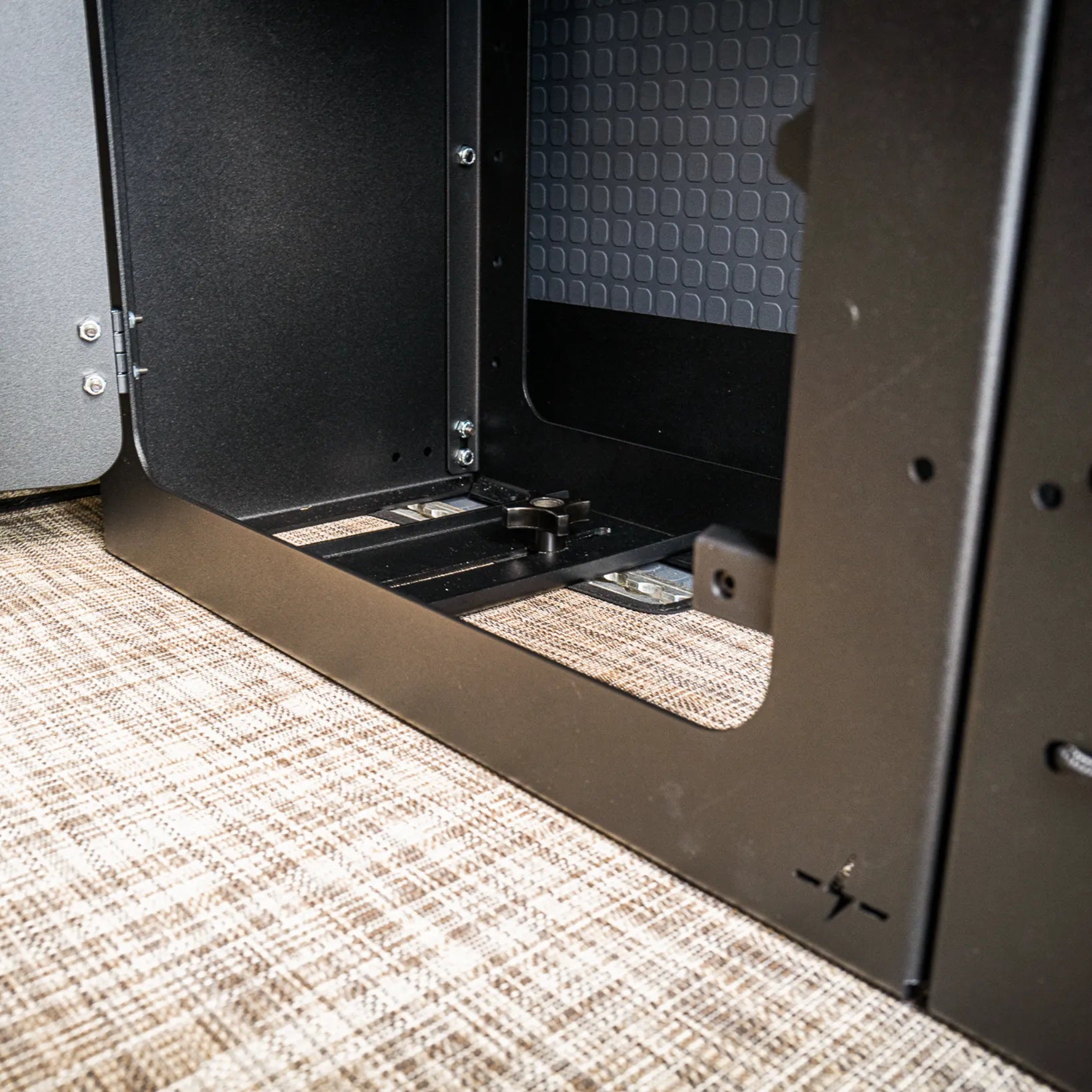 GLSS™ Passenger PRO - Bench for Winnebago Revel '25