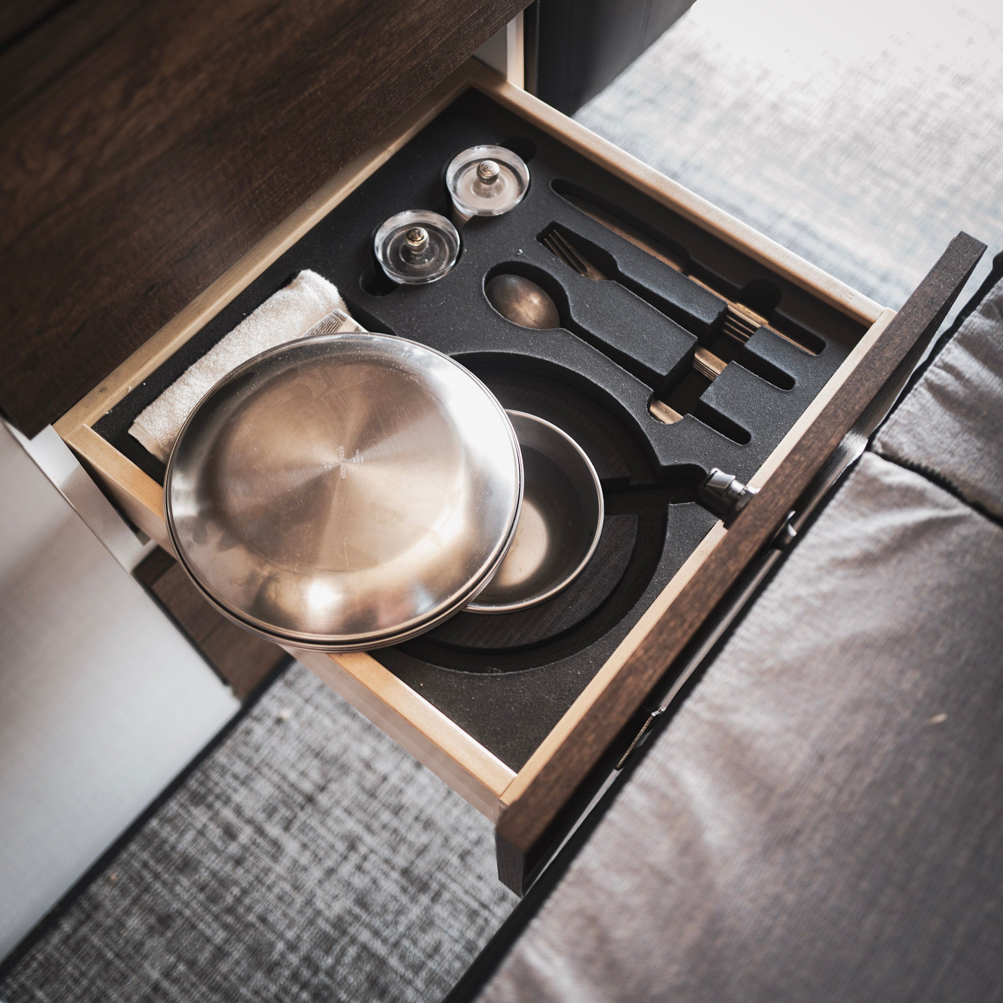 Inhabit 4-Person Drawer Set