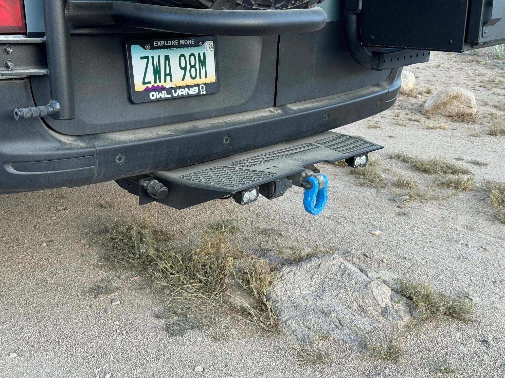 Sprinter Hitch Step : Aluminum