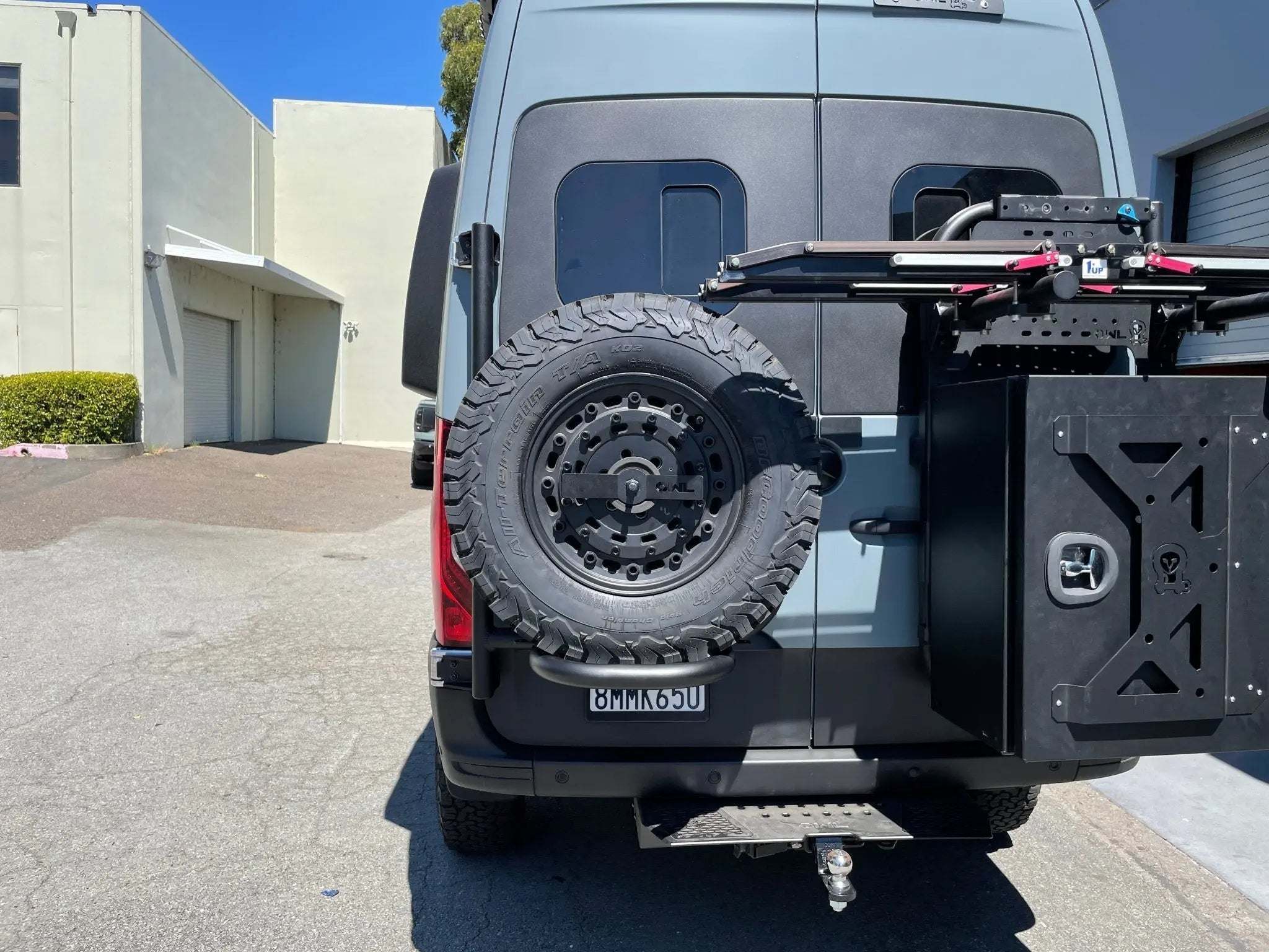 Sprinter Tire Carrier : Expedition (2019+)