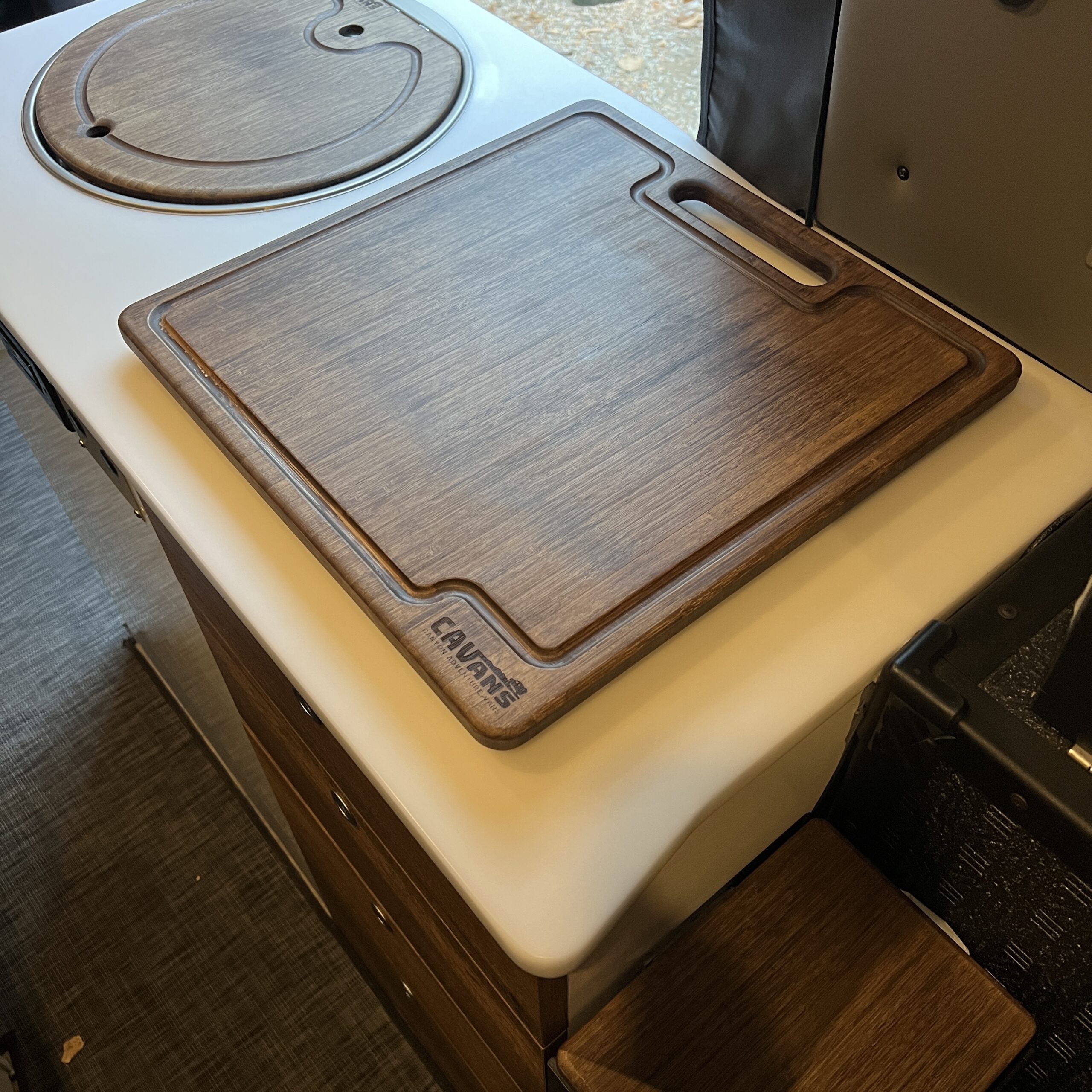 Bamboo Cutting Board - STO chocolate