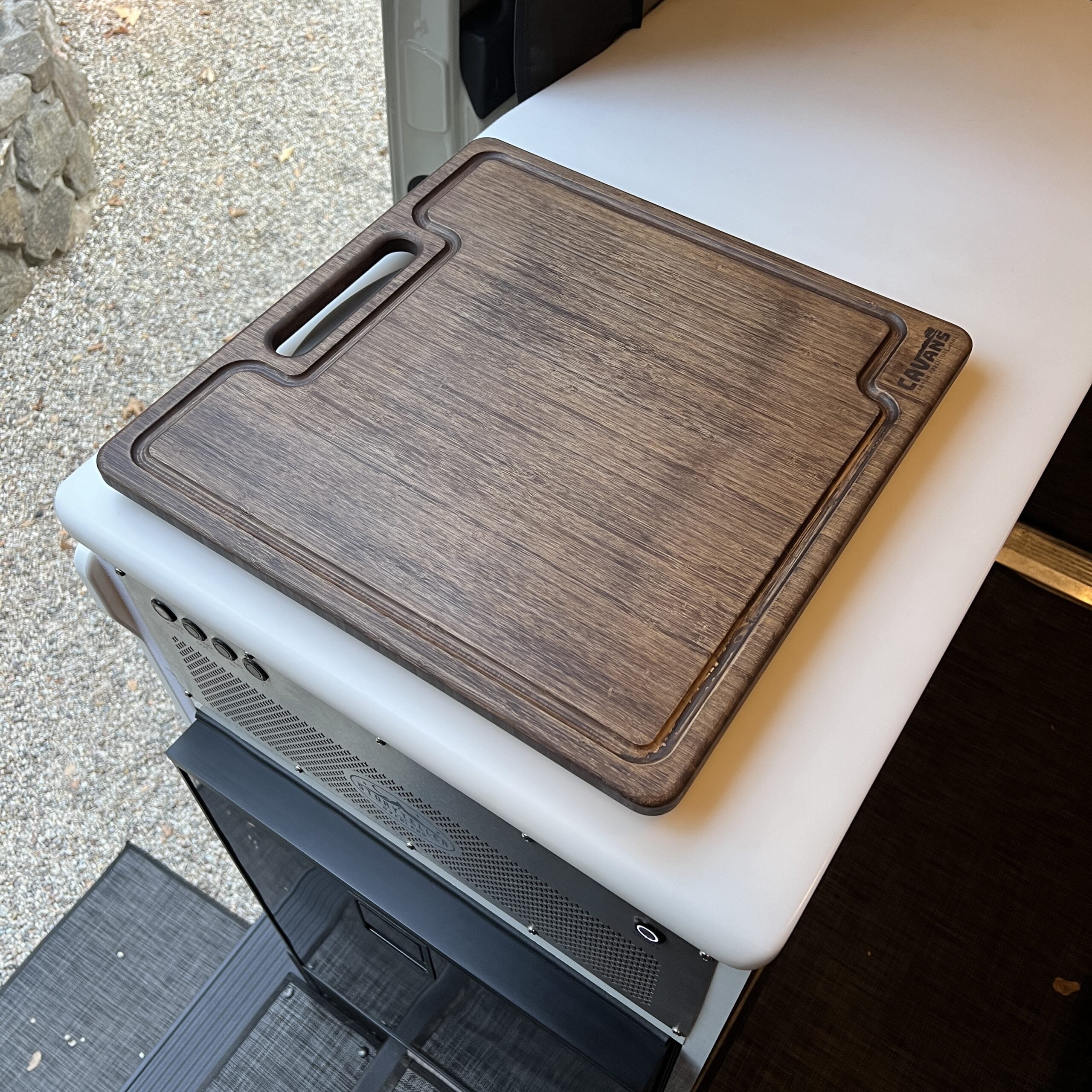Bamboo Cutting Board - STO chocolate