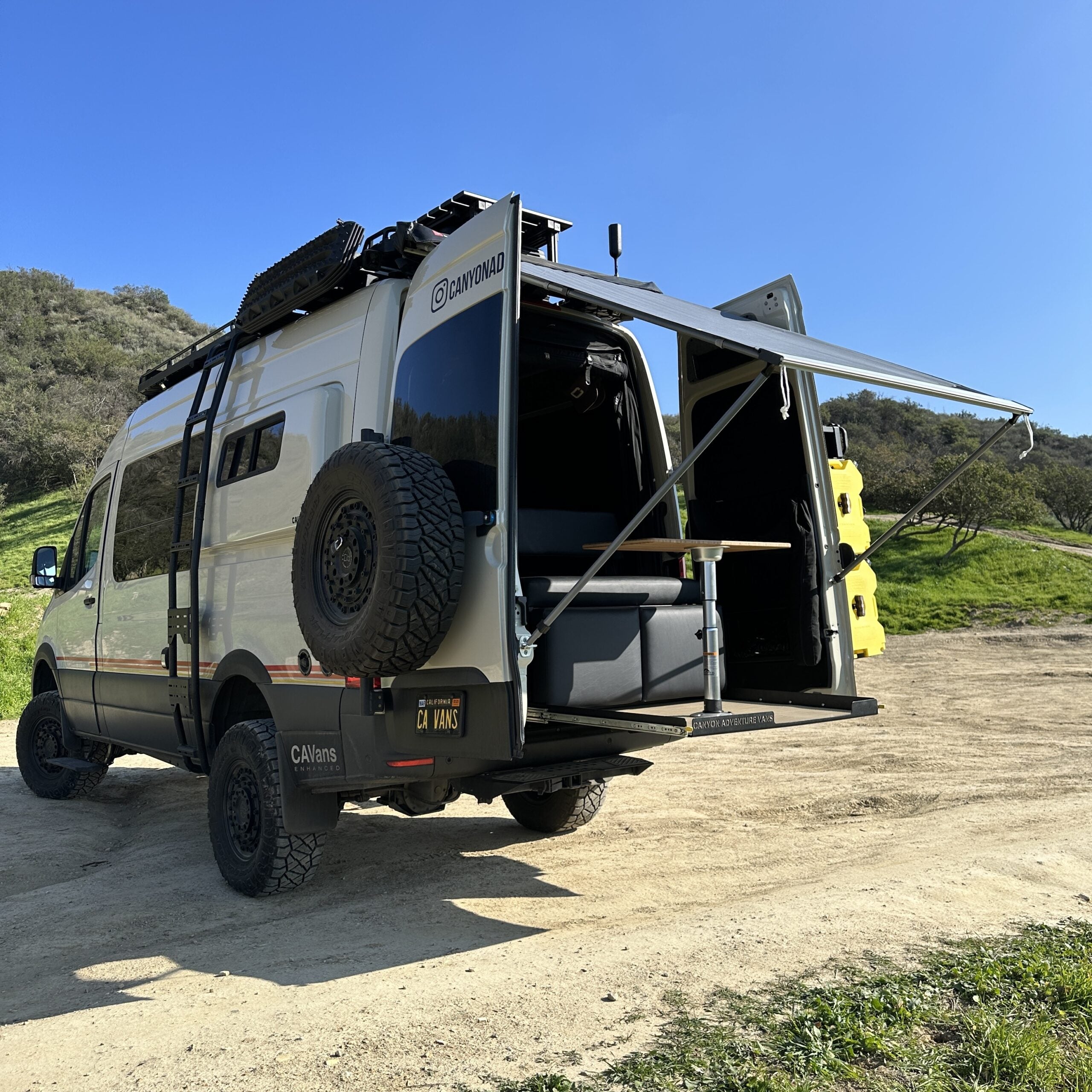 Rear Easy-Out Awning