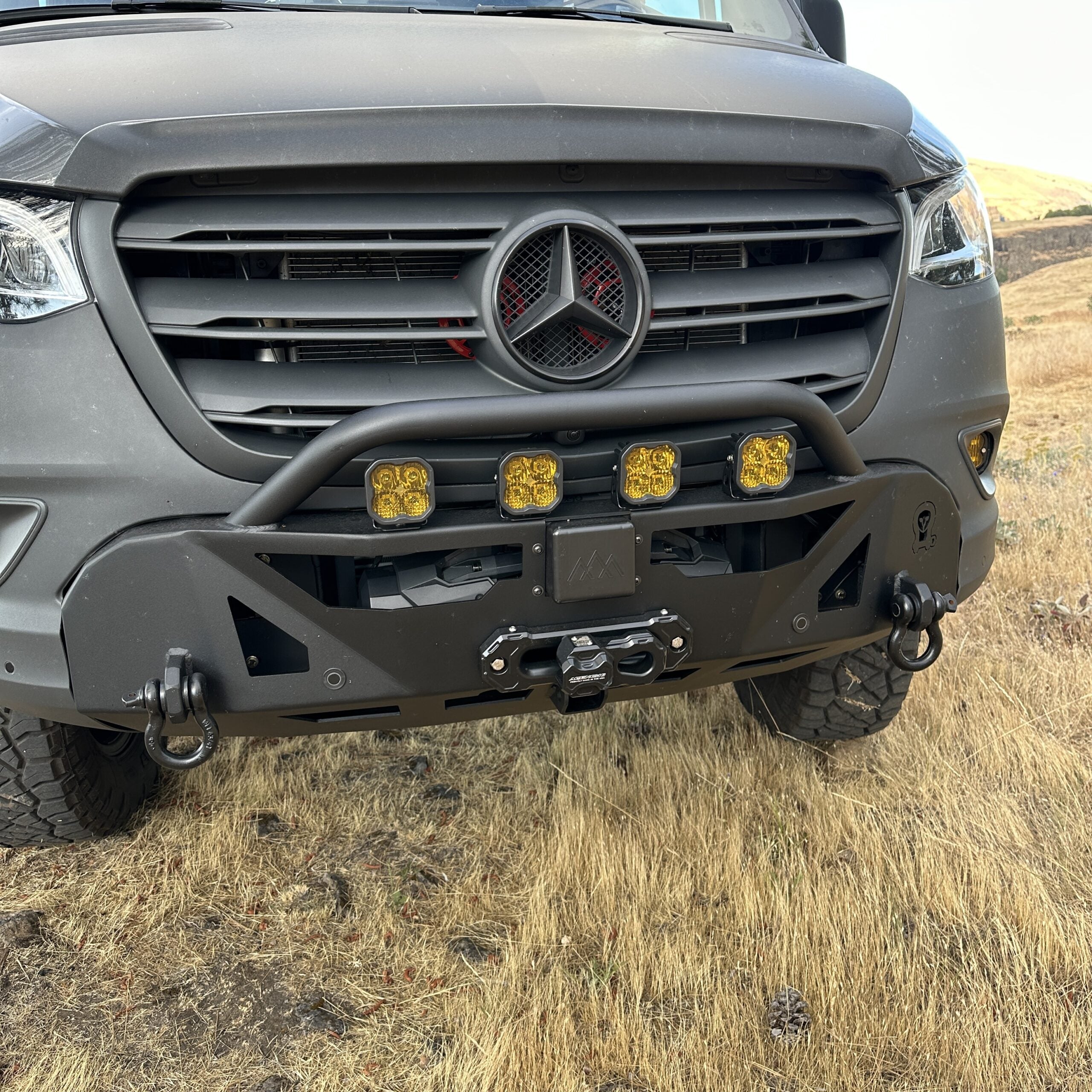 OWL Pismo Bumper + Winch