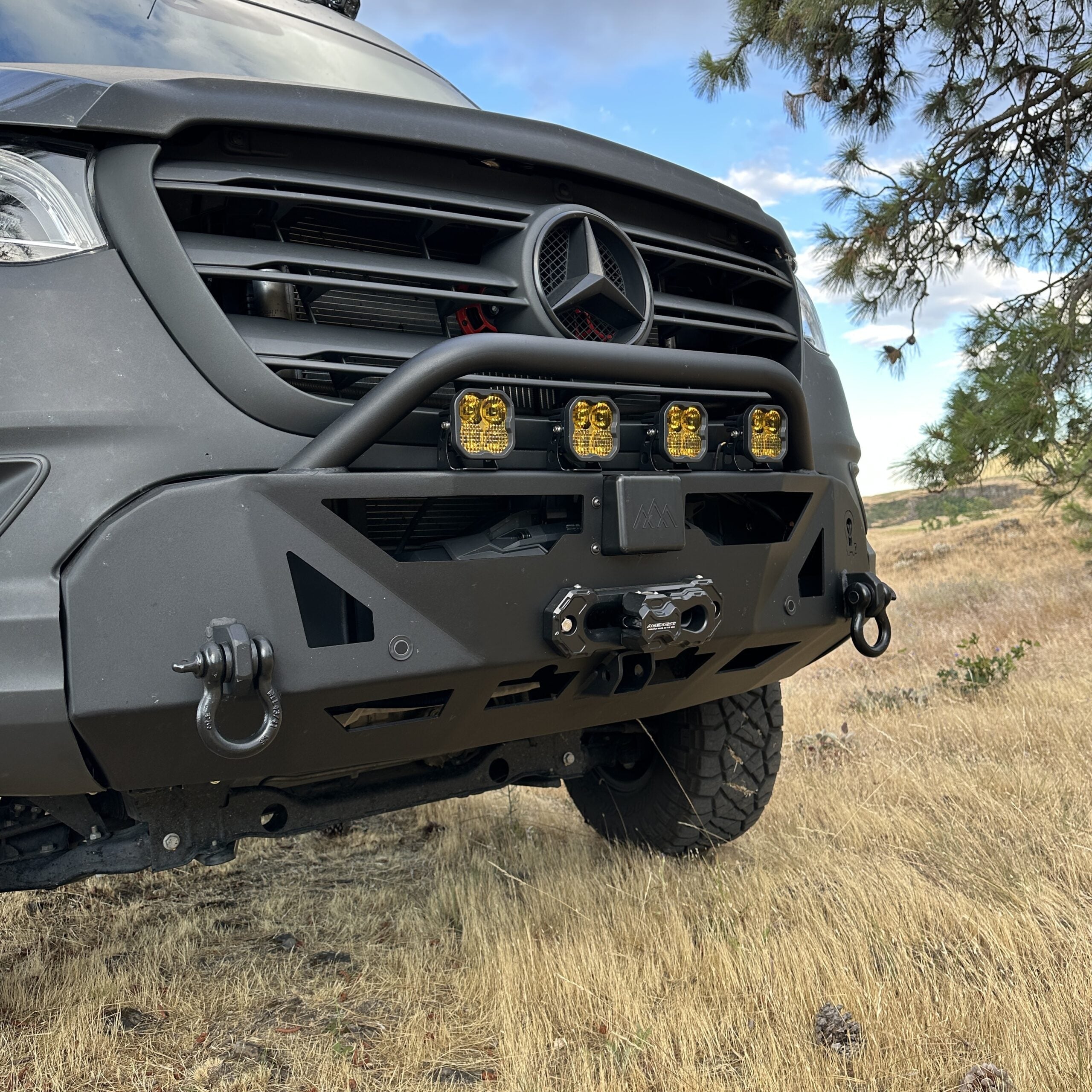 OWL Pismo Bumper + Winch
