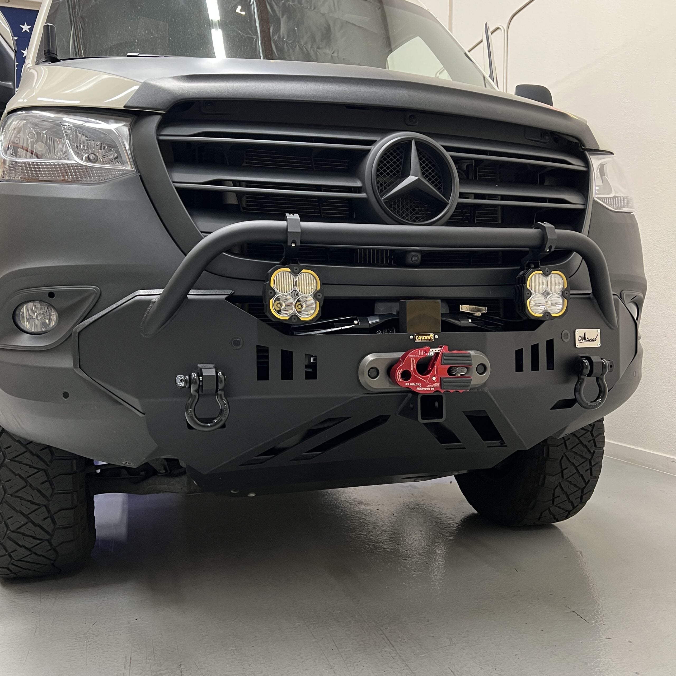 CA TUNED BUMPER w/ WINCH