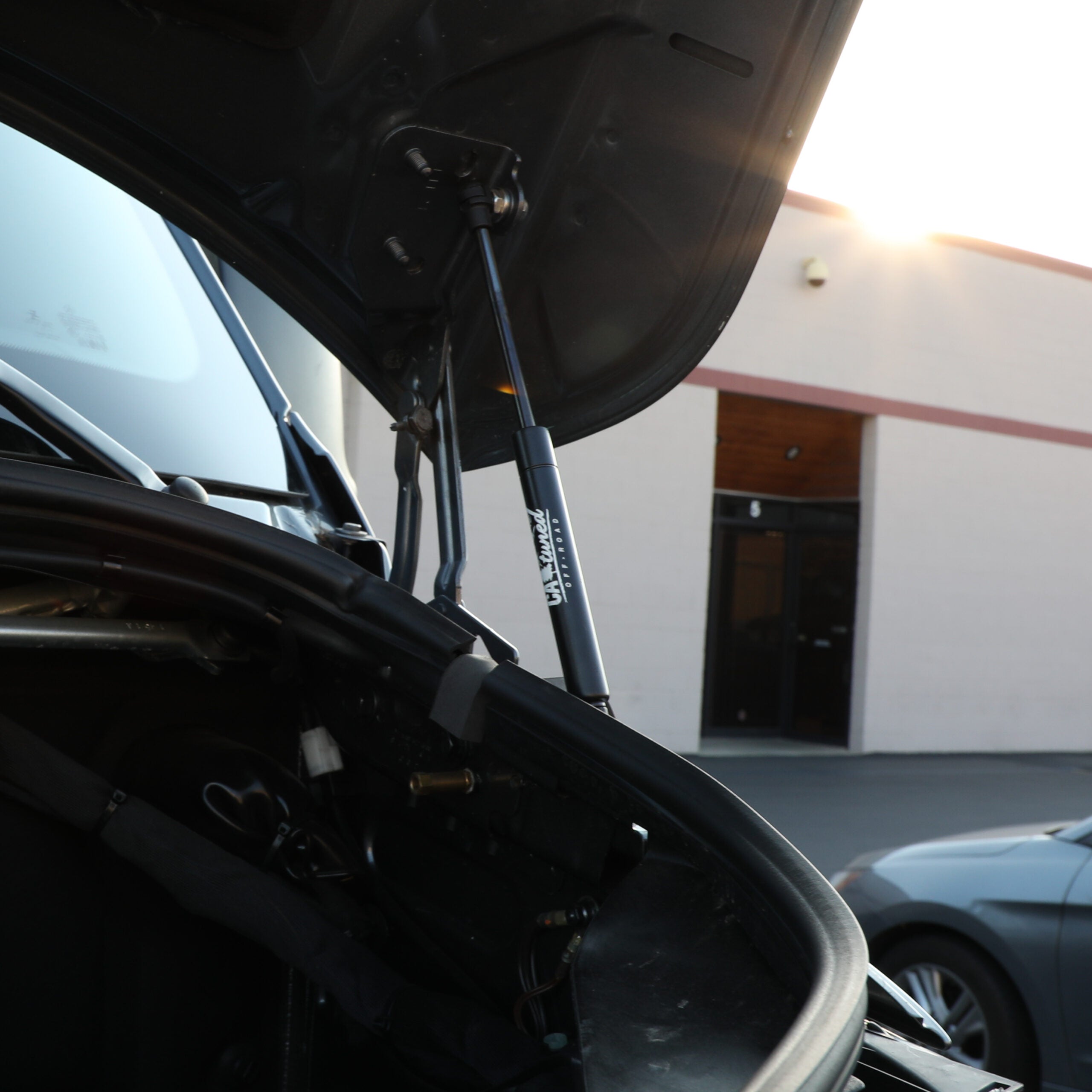 CAtuned Off-Road Hood Struts for Mercedes-Benz Sprinter