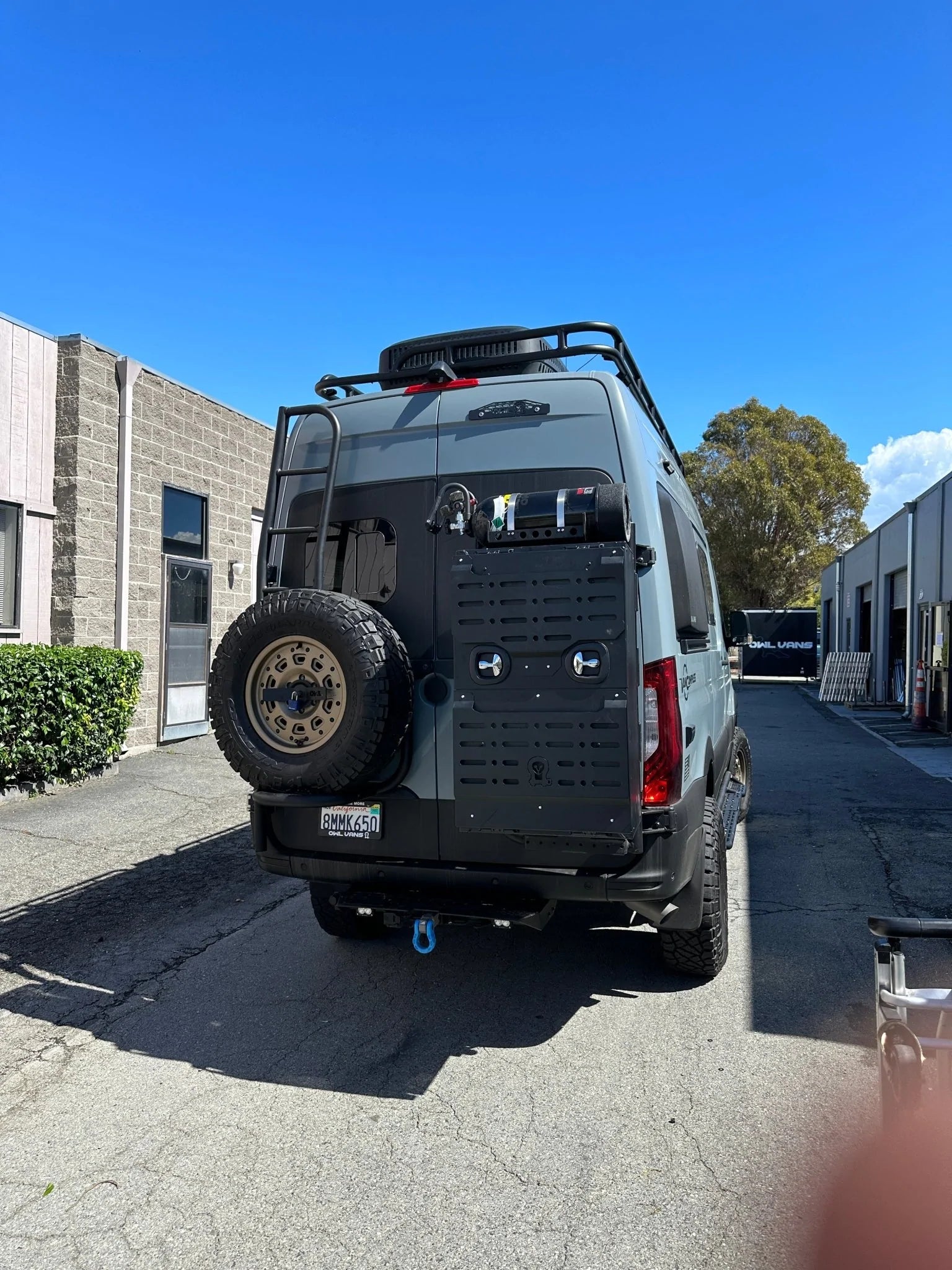 MONSTER BOX XL CARGO BOX