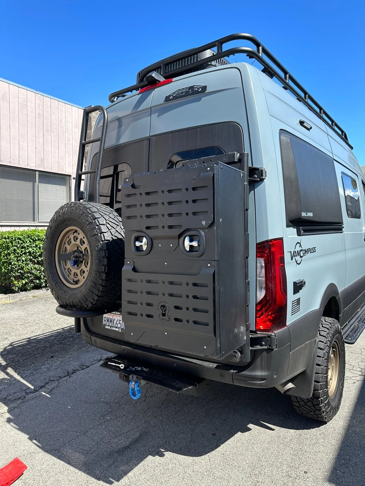 MONSTER BOX XL CARGO BOX