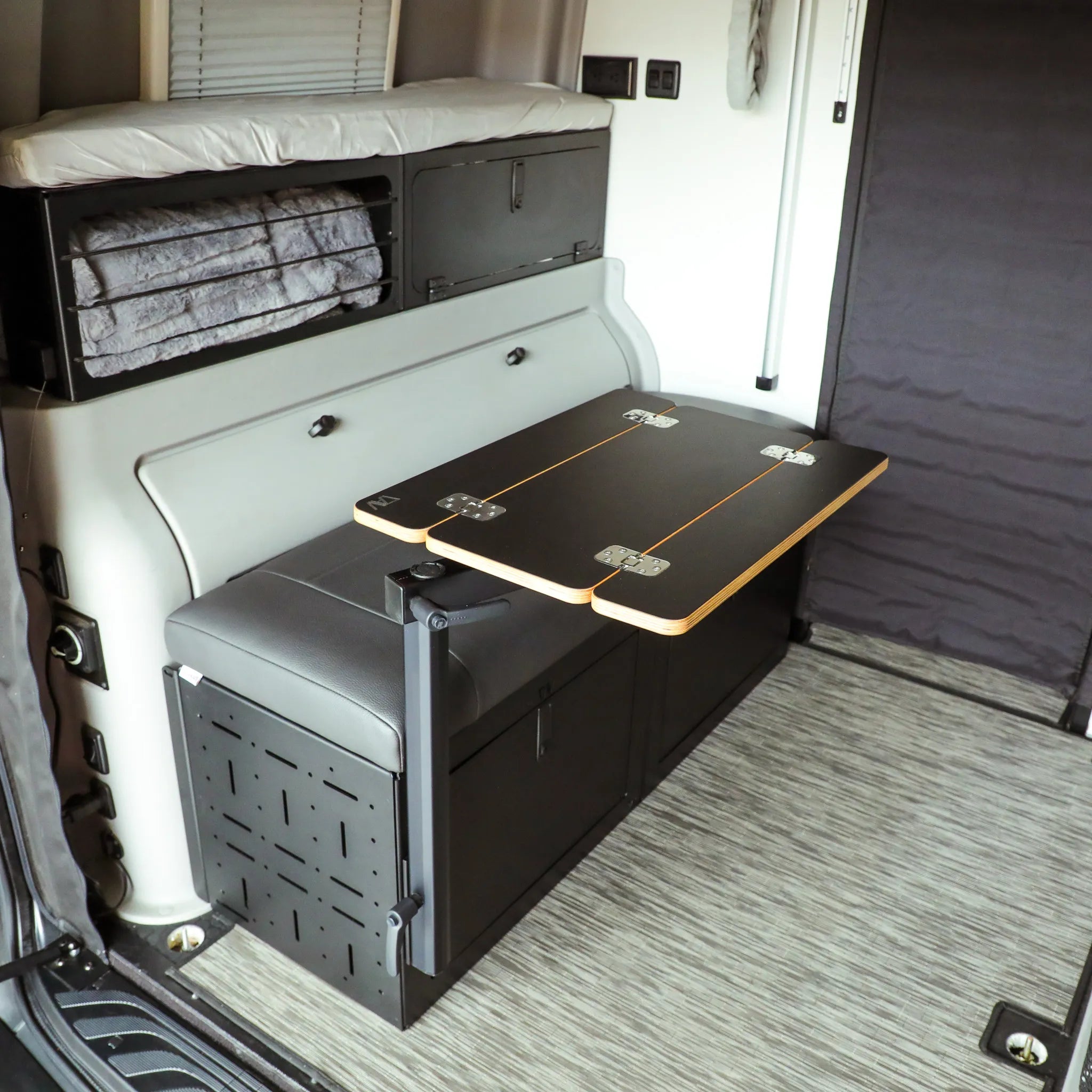 GLSS™ Driver PRO – Drawer/Drawer Storage System For Winnebago Revel '21 - '24