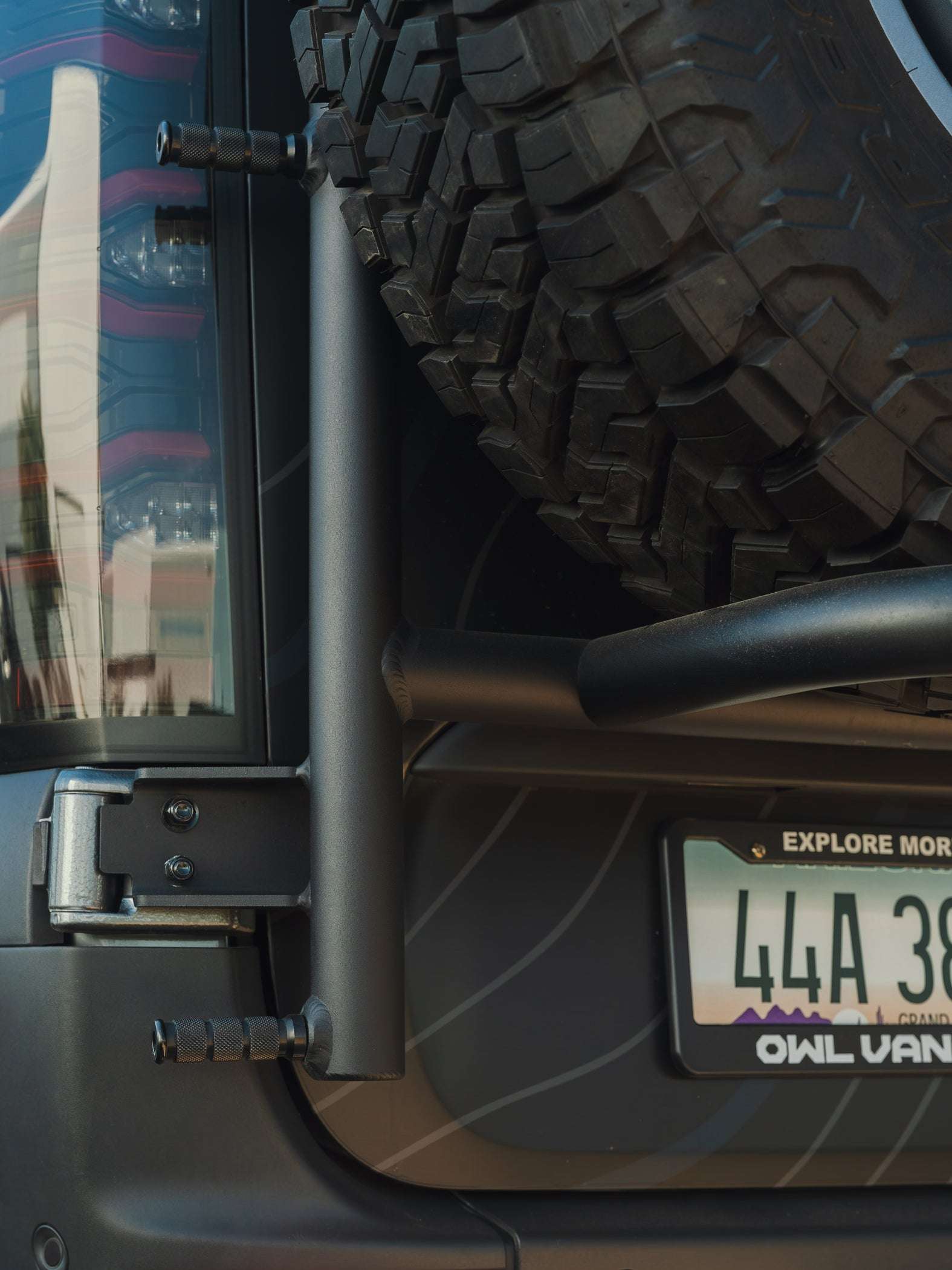 Sprinter Ladder + Tire Carrier : Explorer (2019+)