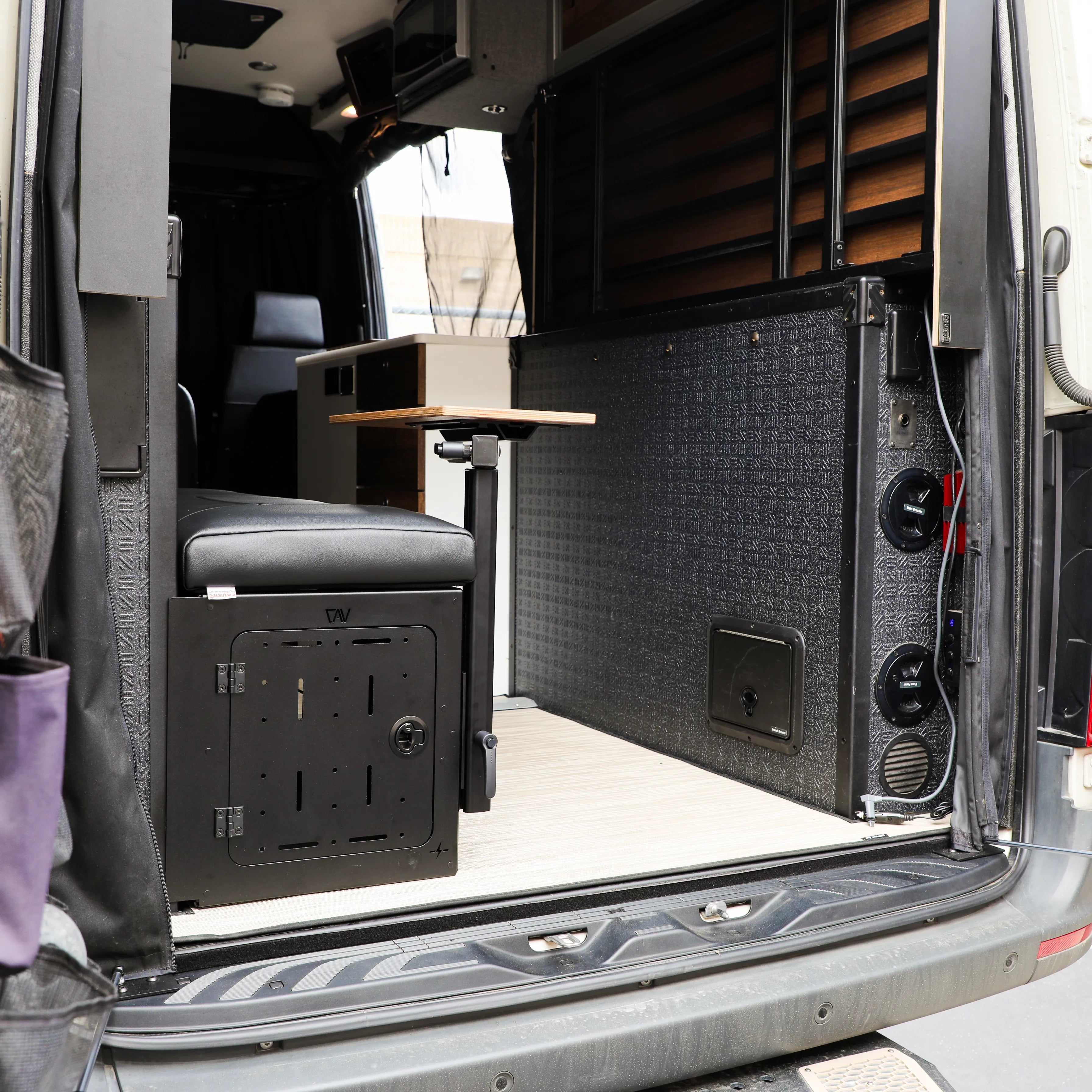 GLSS™ Driver PRO - Garage Lounge Storage System
