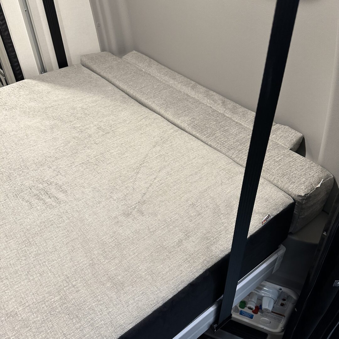 A small space with a Luxe6 Cool Gel Memory Foam 6" Mattress - Made for the REVEL/TERRAIN/LAUNCH on a bed.
