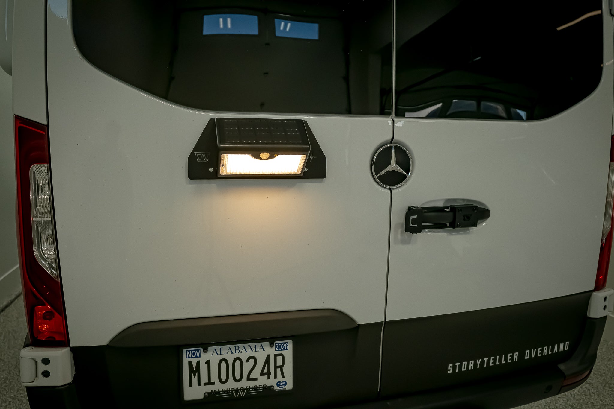 Canyon Motion Sensor Solar Light - Portable