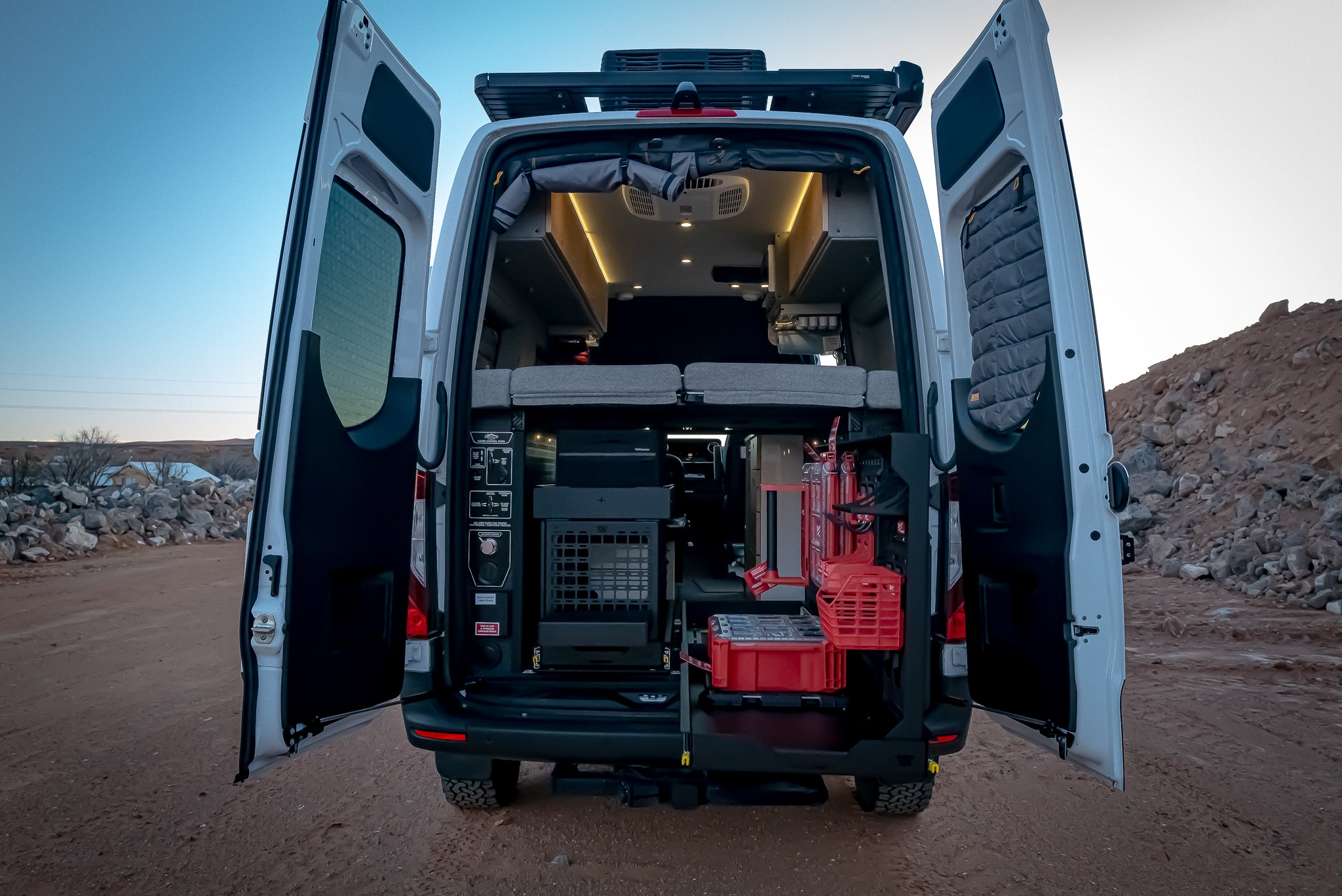 Cargo Tray System Pro - GEAR WALL