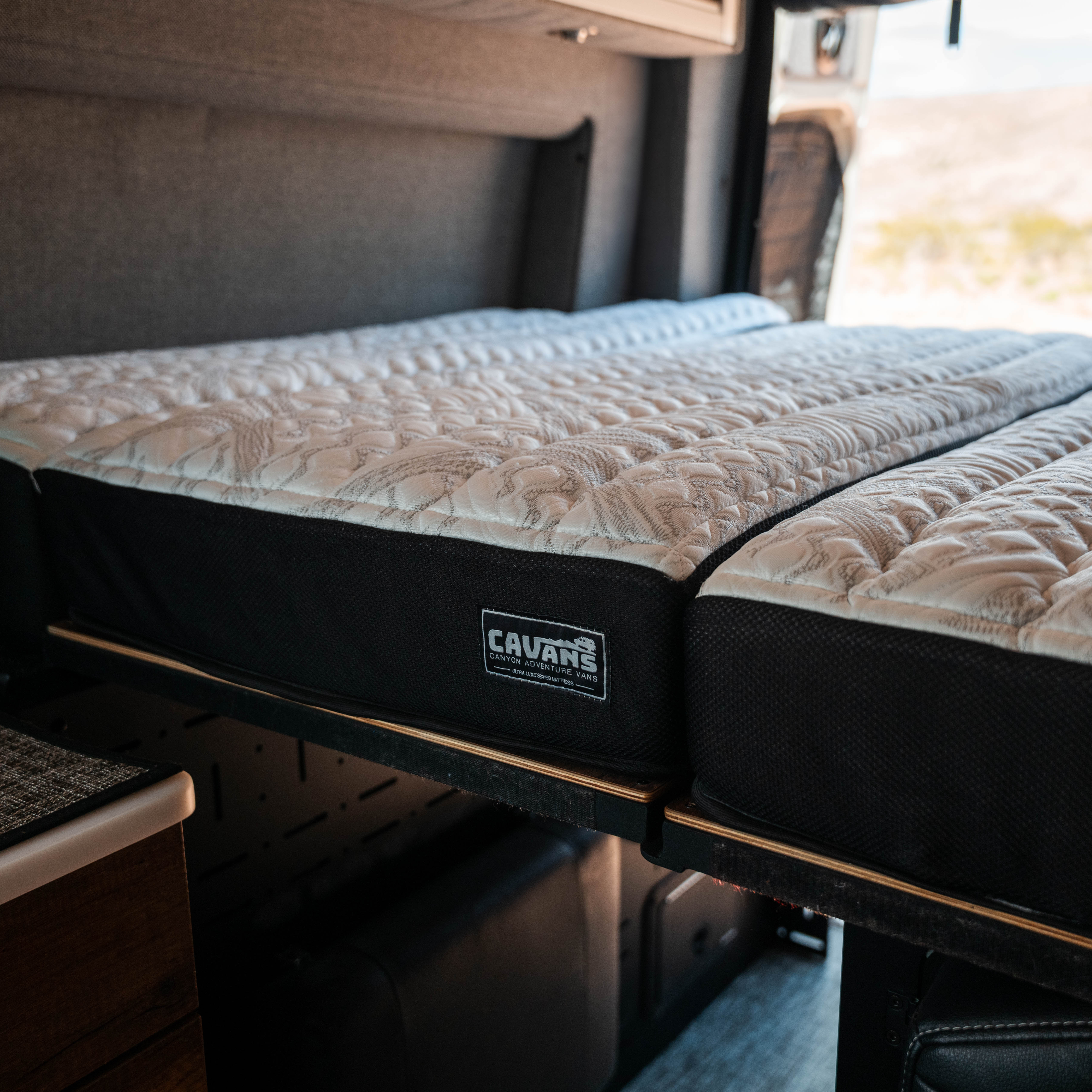 ULTRA Luxe Mattress - Storyteller Overland Mode