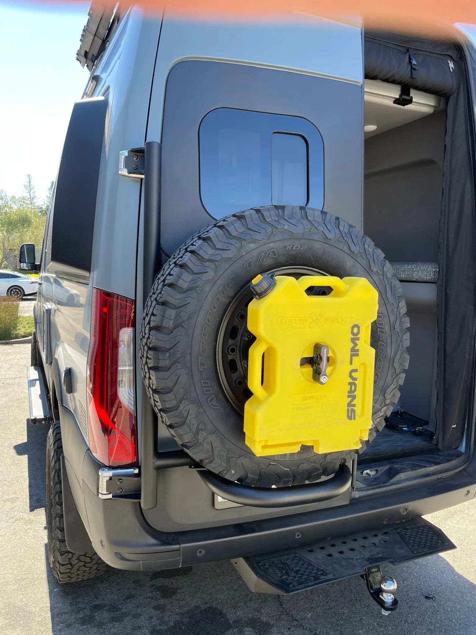 Sprinter Tire Carrier : Expedition (2019+)