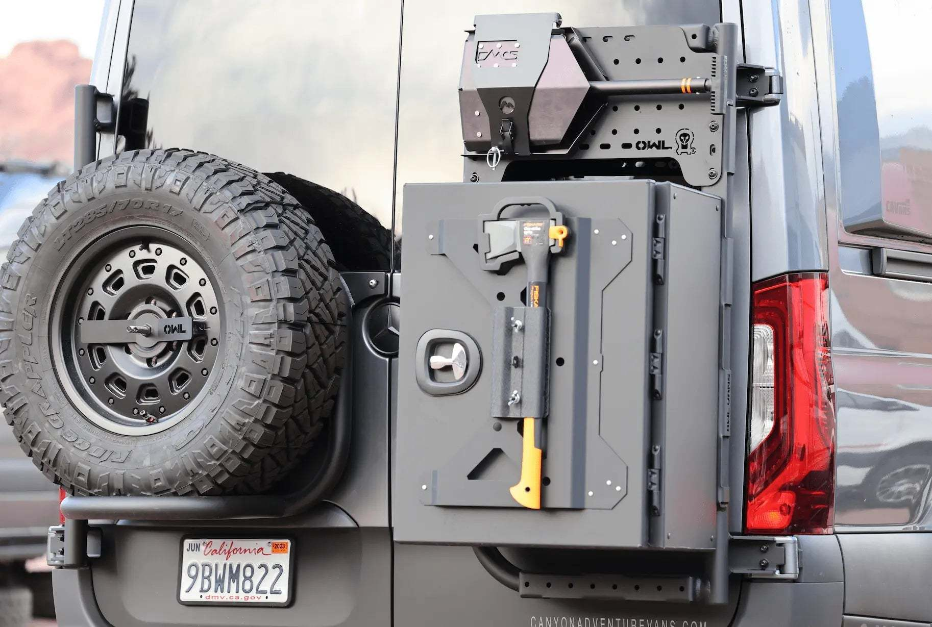 Sprinter Tire Carrier : Expedition (2019+)