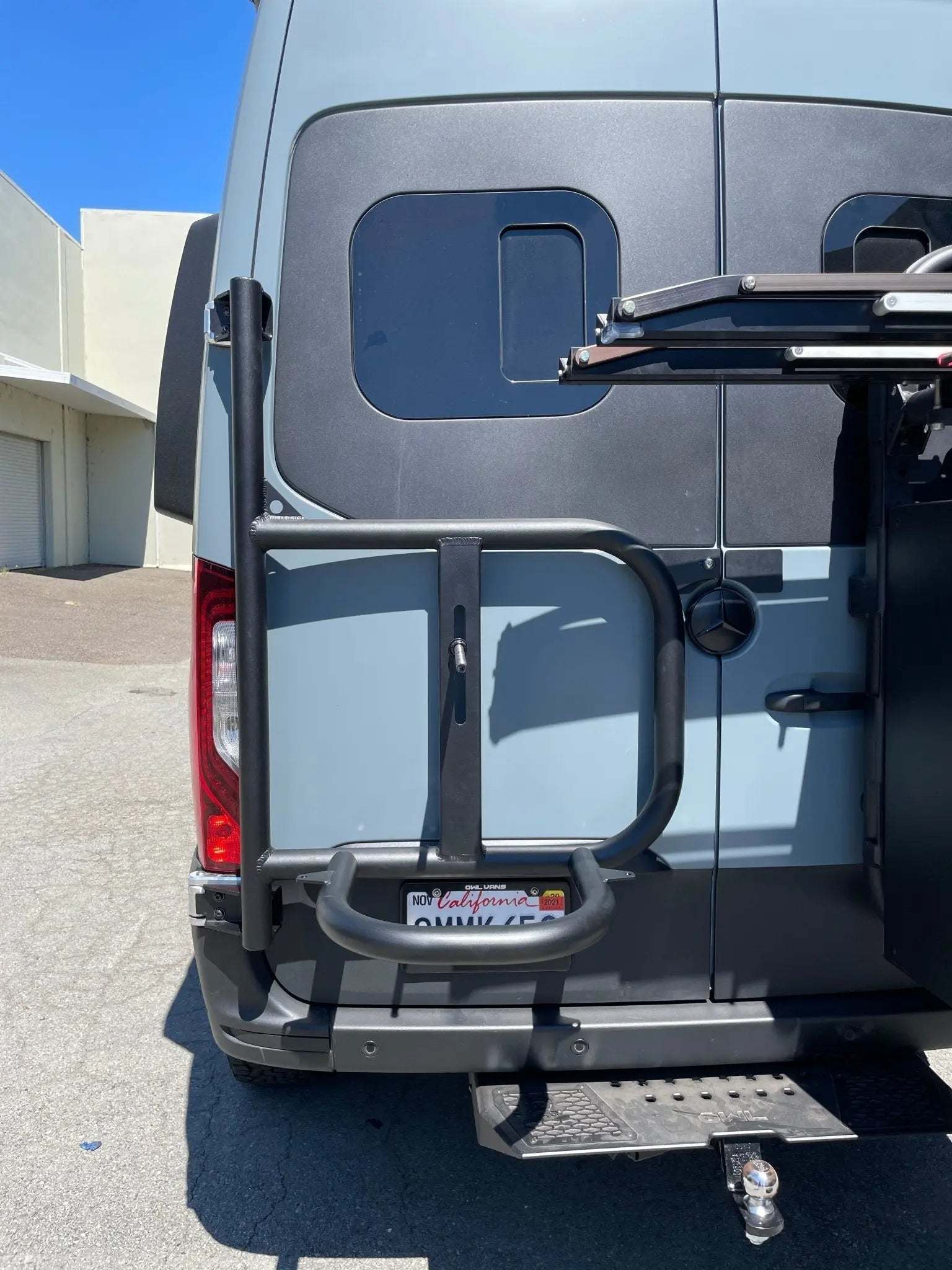 Sprinter Tire Carrier : Expedition (2019+)