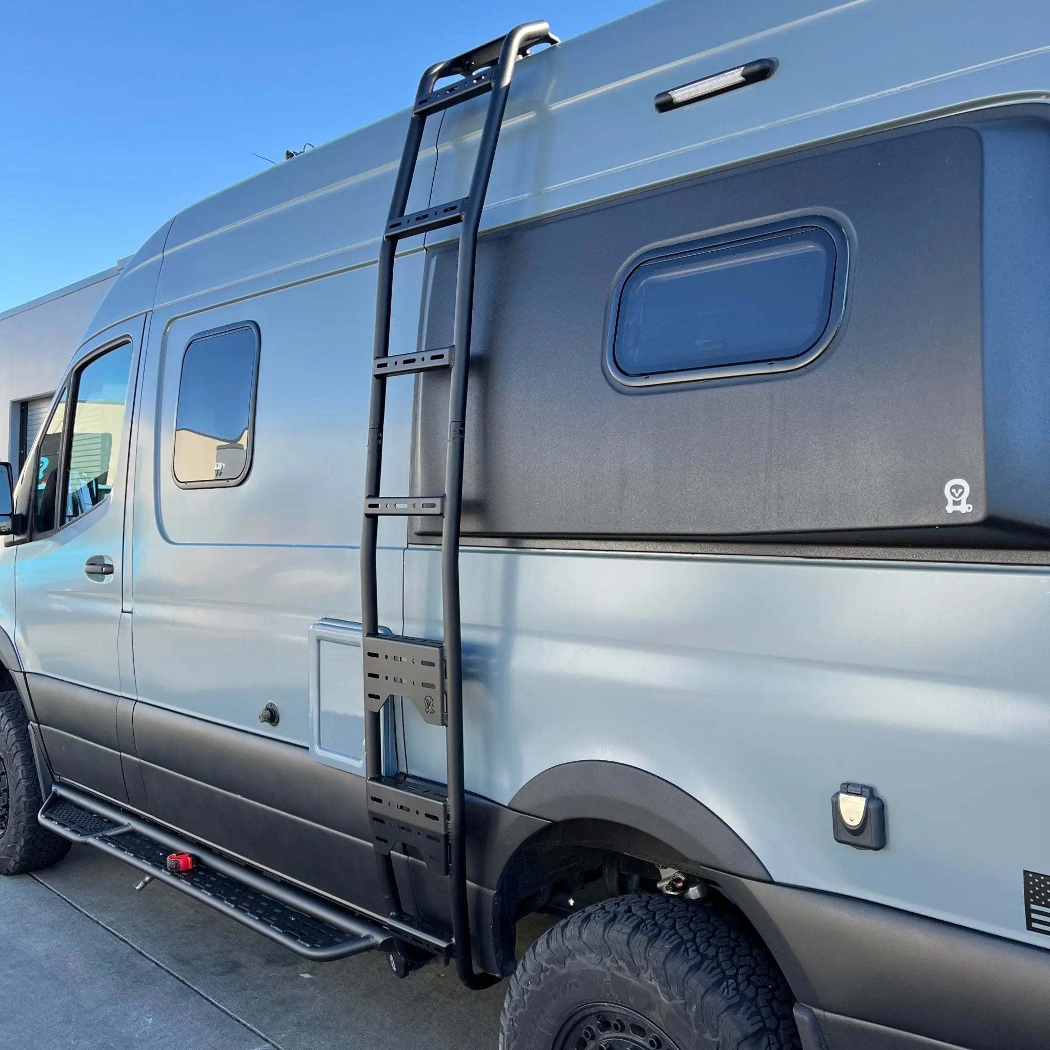 Sprinter Side Ladder : Explorer