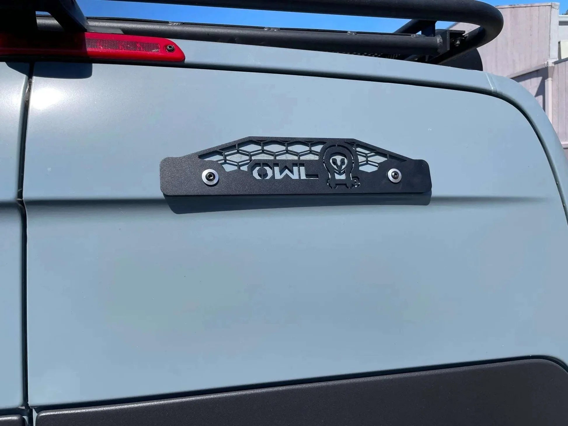 Revel Ladder Removal Trim Plate