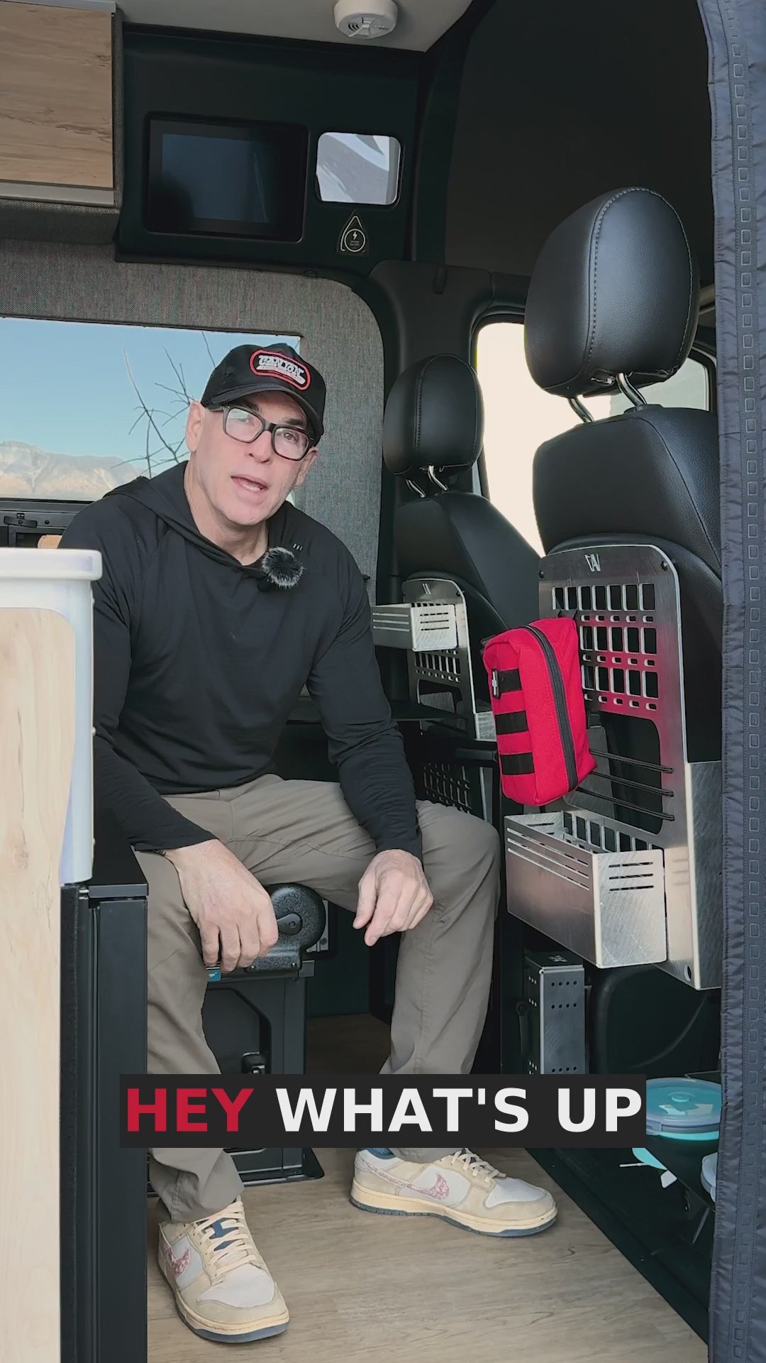 cav-pet-bowl-carrier-captioned.mp4