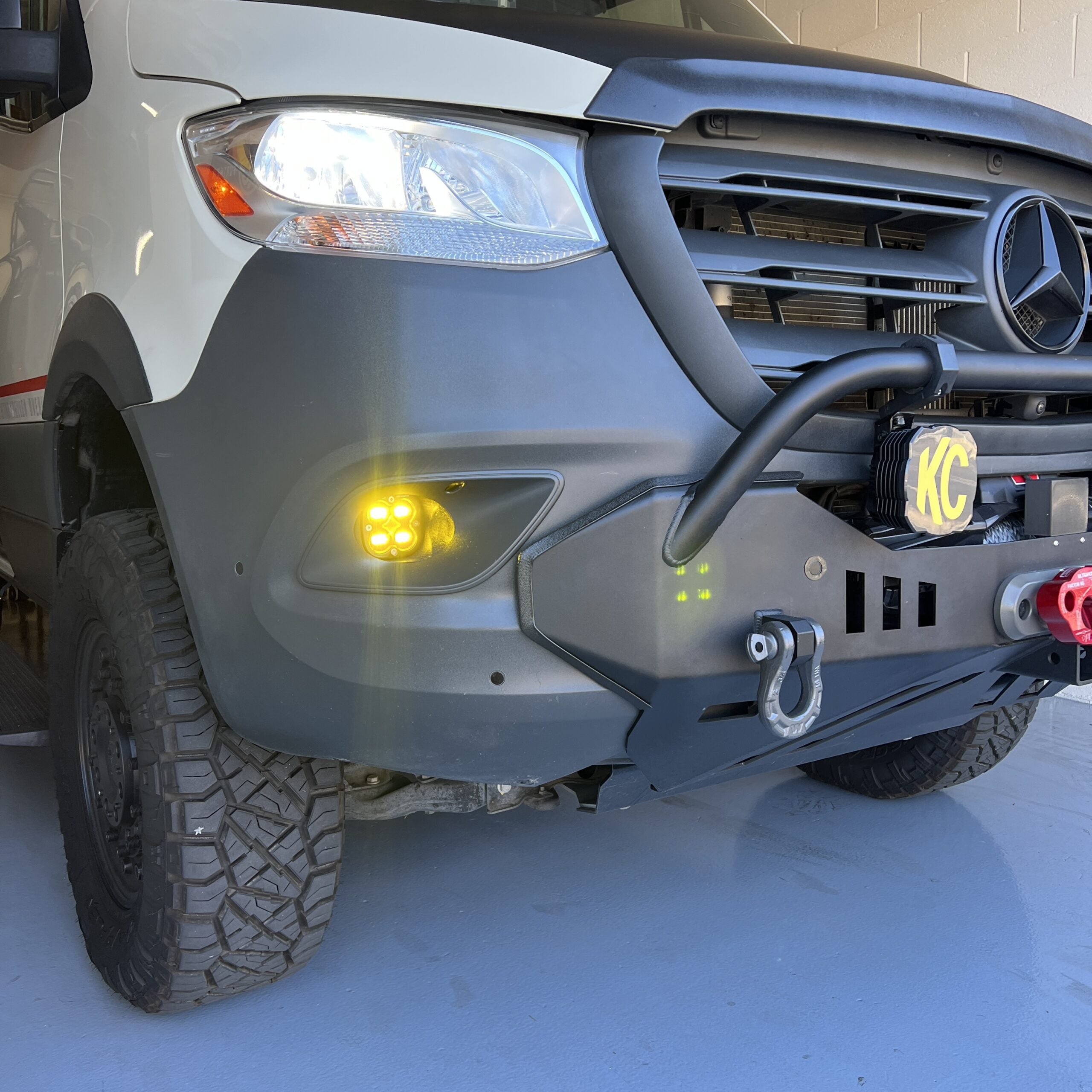 Baja Designs - SAE Fog Lights - 2019 + Mercedes Sprinter Van