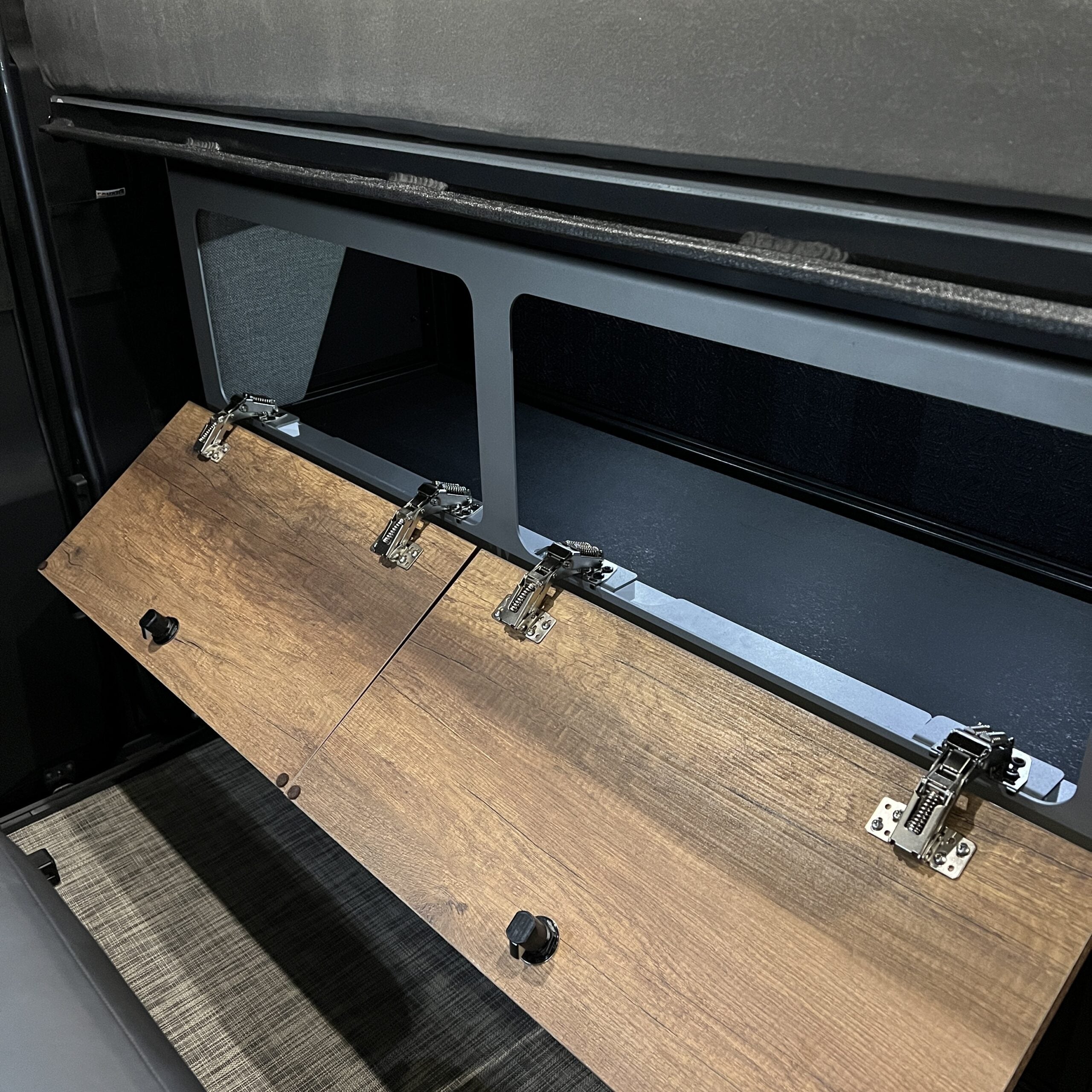 GSS™ 2.0 / CSS™ - Stows the Removable Overhead Cabinet in the new 2022+ Storyteller Modes